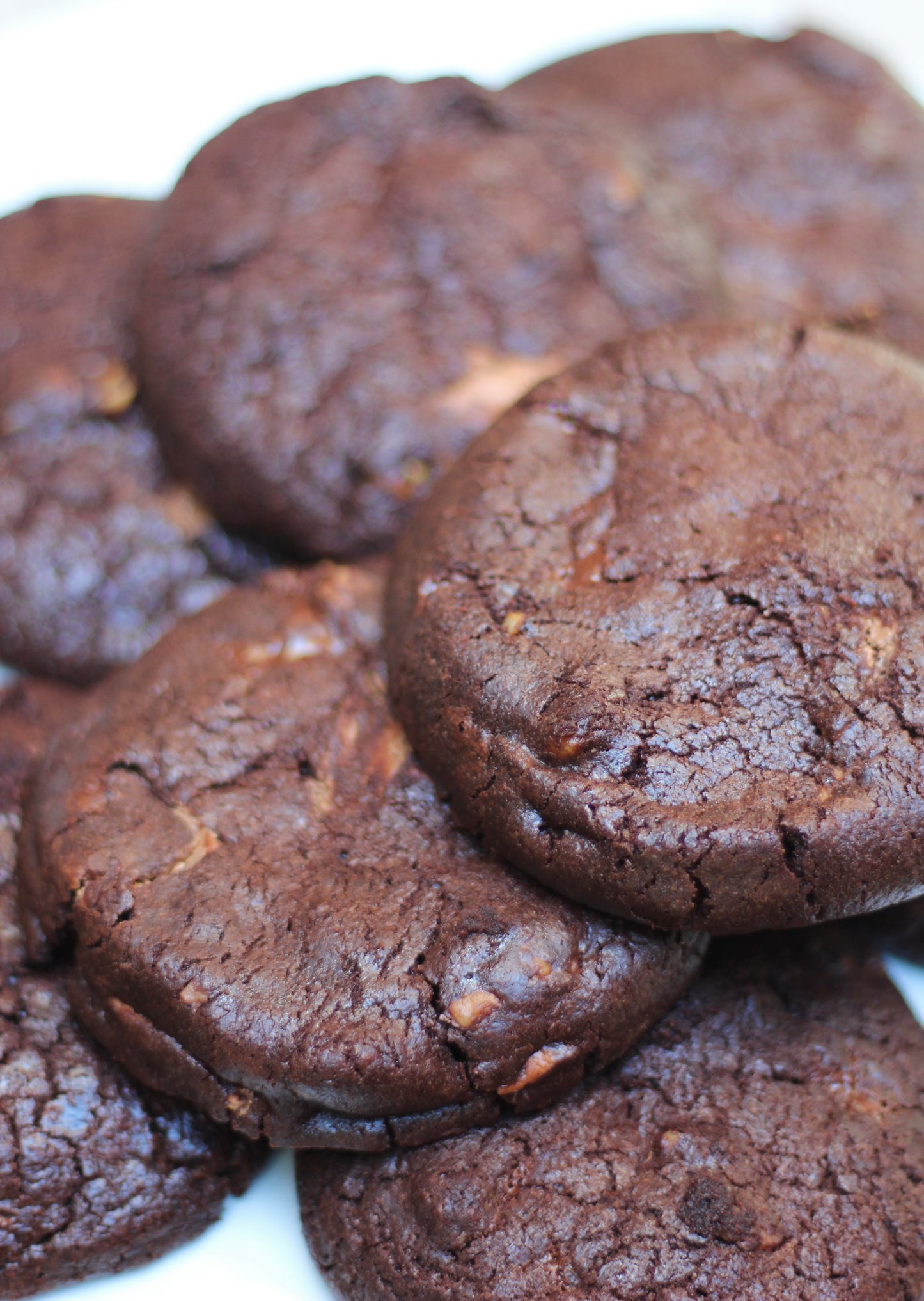 Valrhona Dark + Milk Chocolate Brownie Cookie Dough (Seasonal)